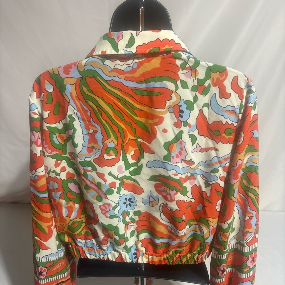 cupcakes & cashmere Multicolor Floral Paisley Tie Front Cropped Blouse Size : XS - Picture 9 of 16